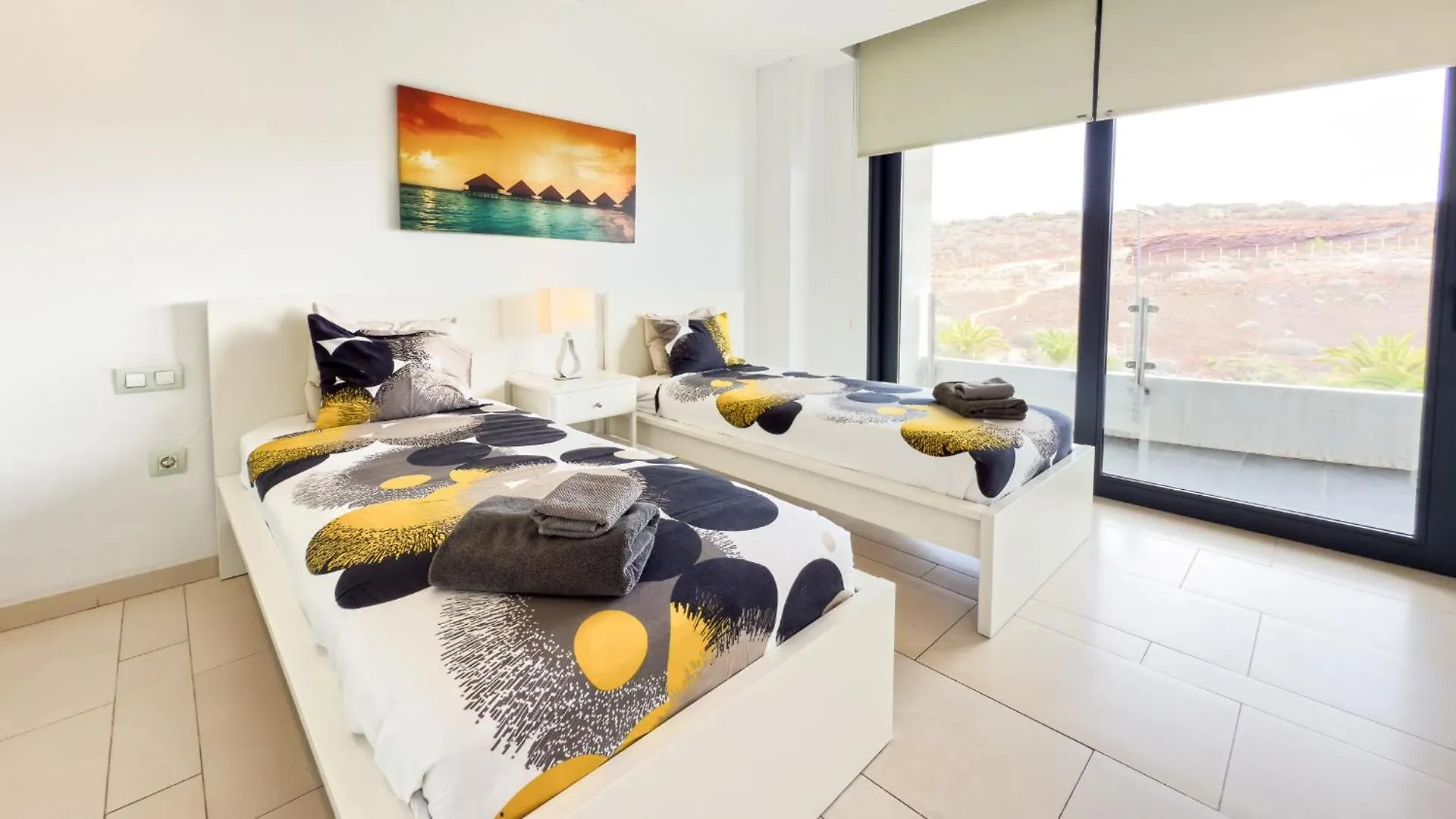 Las Olas - Luxury Apartment In Palm-Mar 0*,  Španělsko